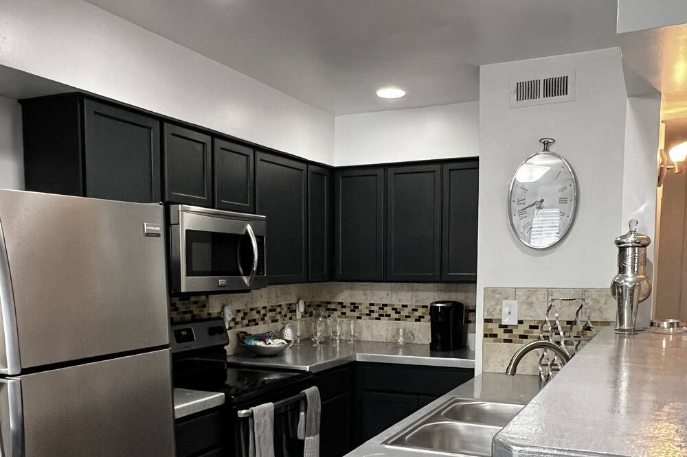 Photo of Kitchen in Knox - Henderson