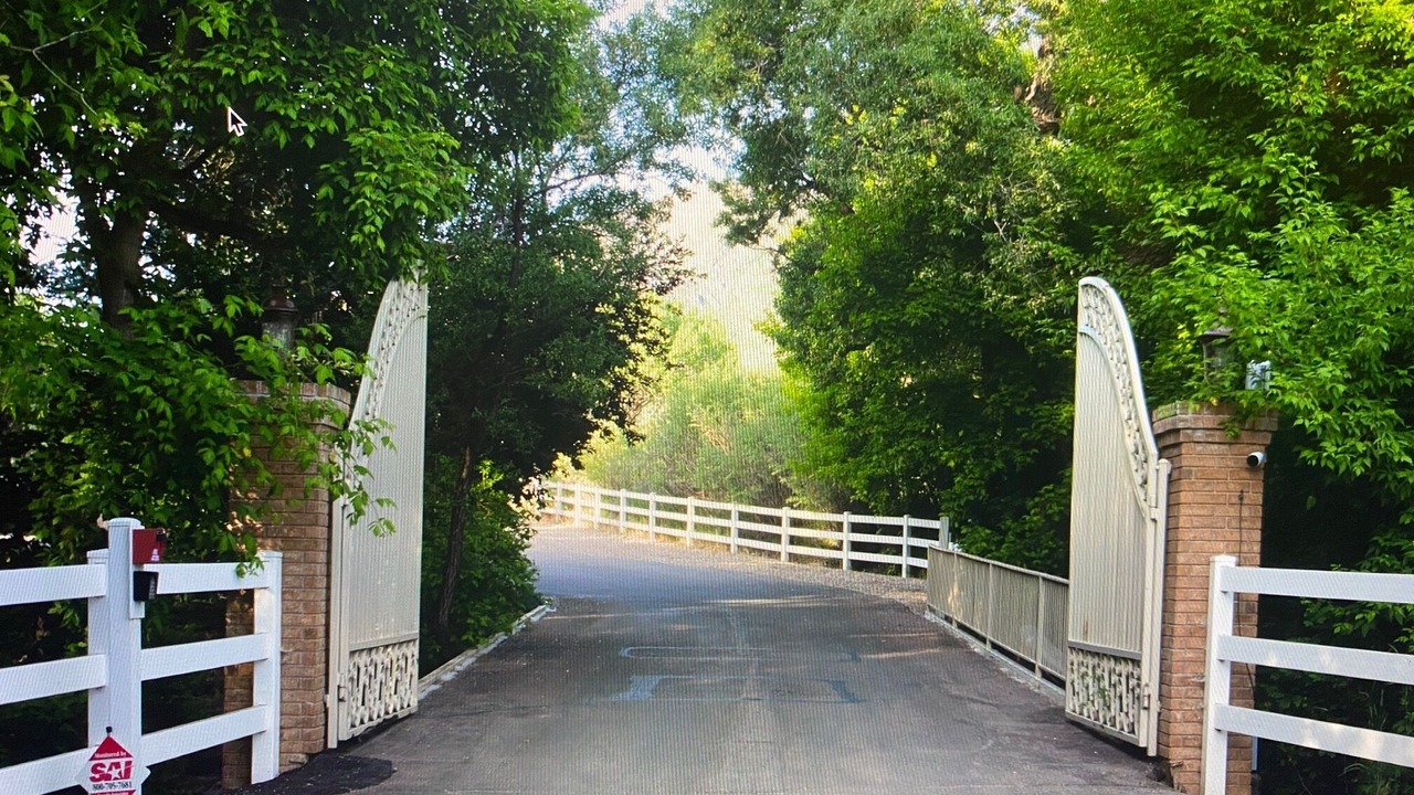 Photo of Outdoor in New Harmony
