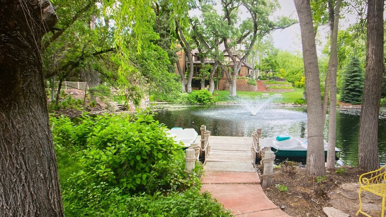 Photo of Outdoor in New Harmony