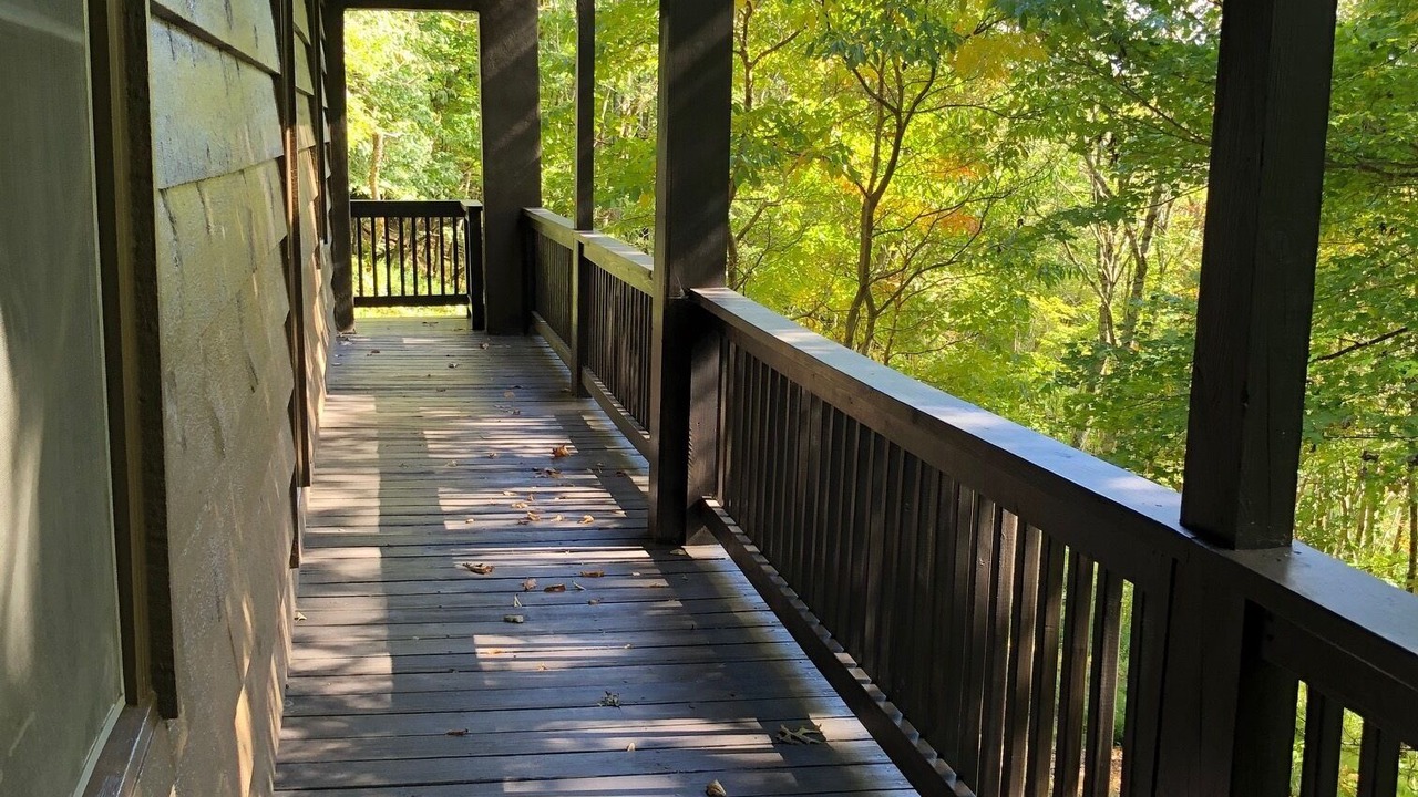 Photo of Patio Balcony in Blowing Rock
