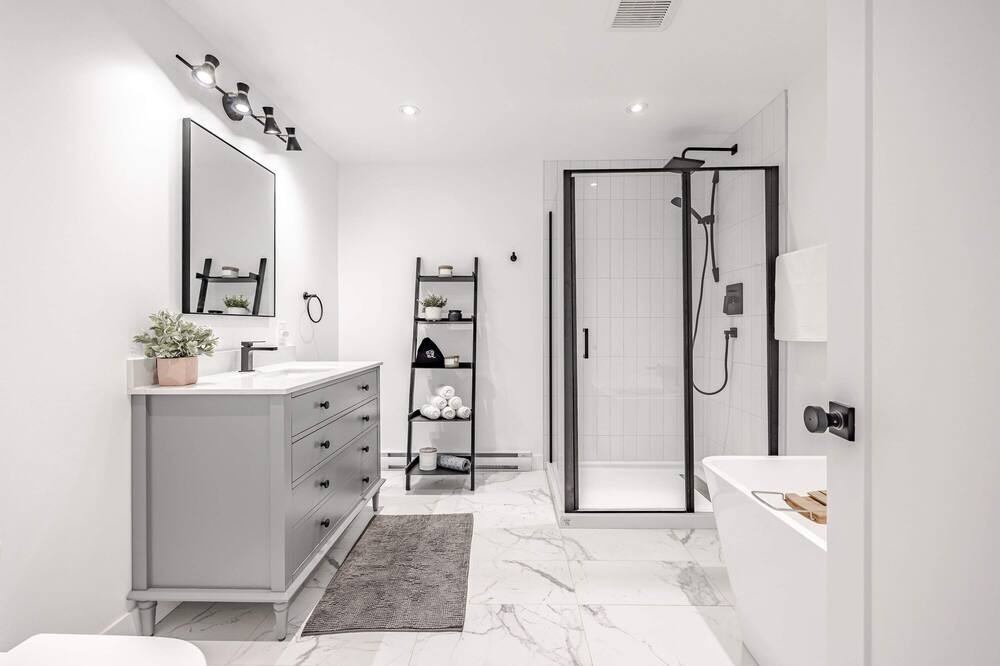 Photo of Bathroom in Pine Hill