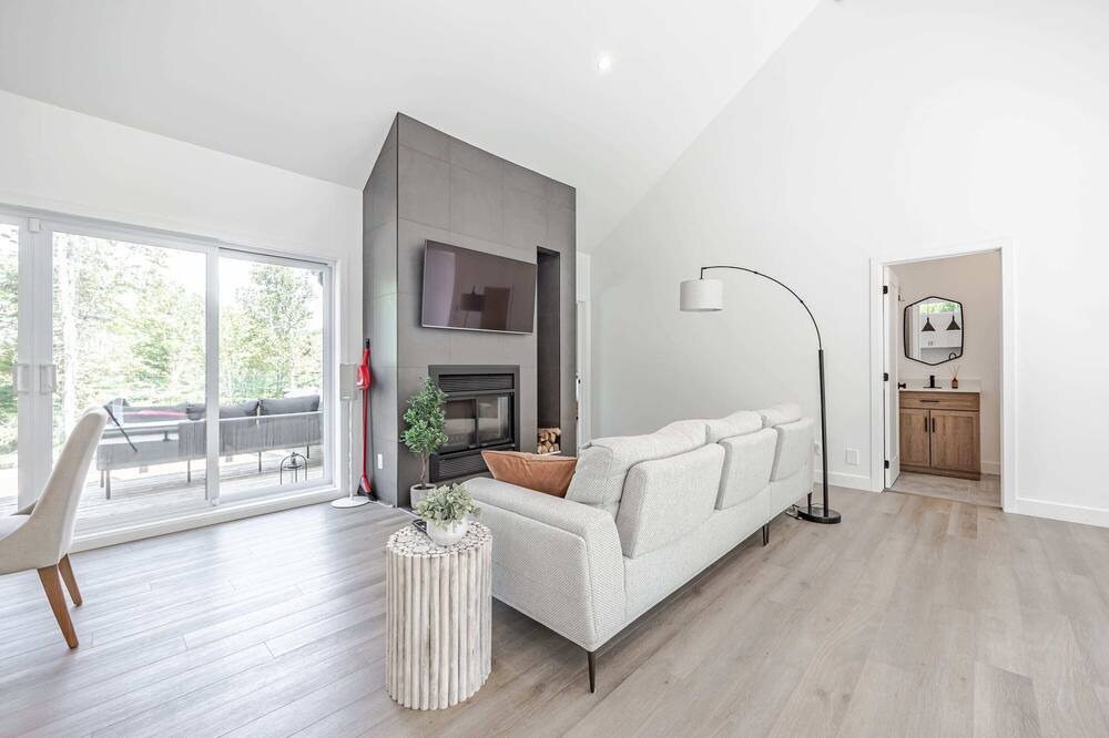 Photo of Bedroom in Pine Hill