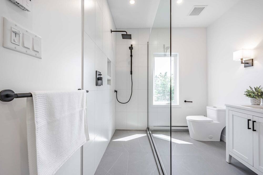 Photo of Bathroom in Pine Hill