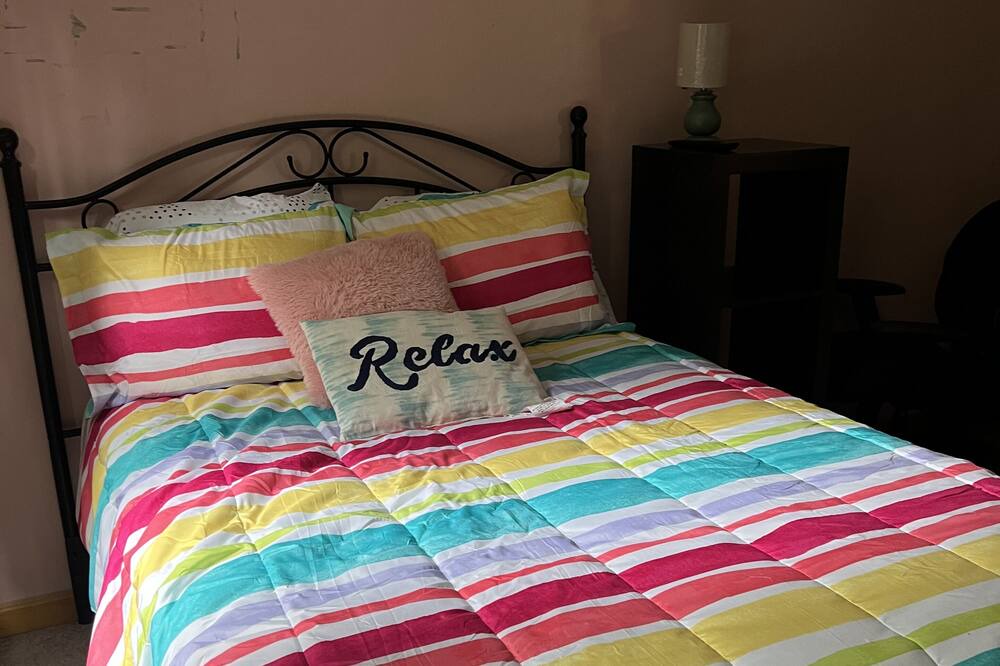 Photo of Bedroom in Wolfeboro