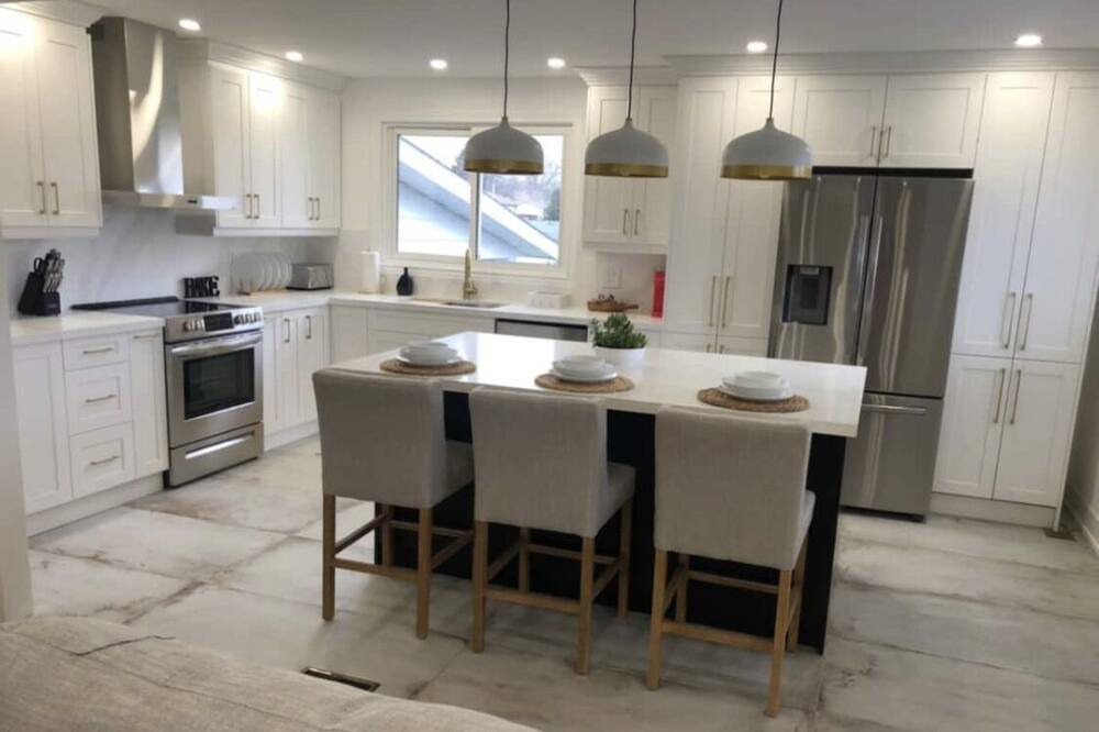 Photo of Kitchen in Owen Sound