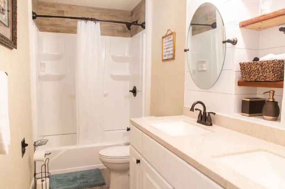 Photo of Bedroom in Dodge City