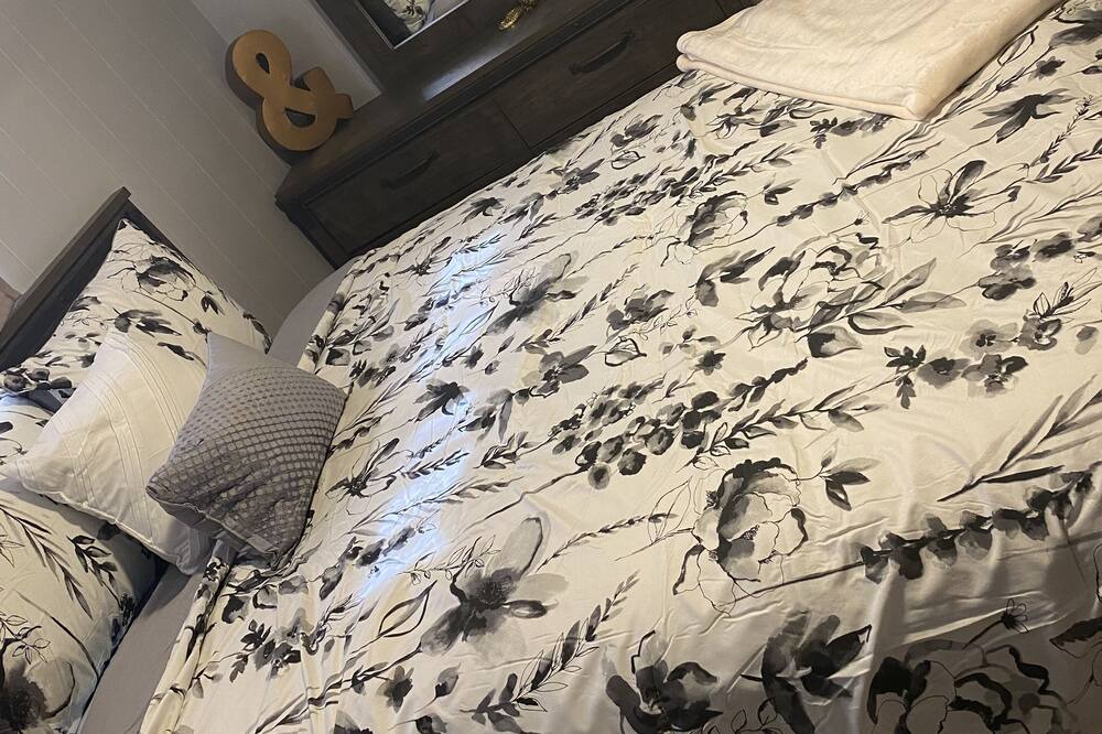 Photo of Bedroom in St. Louis