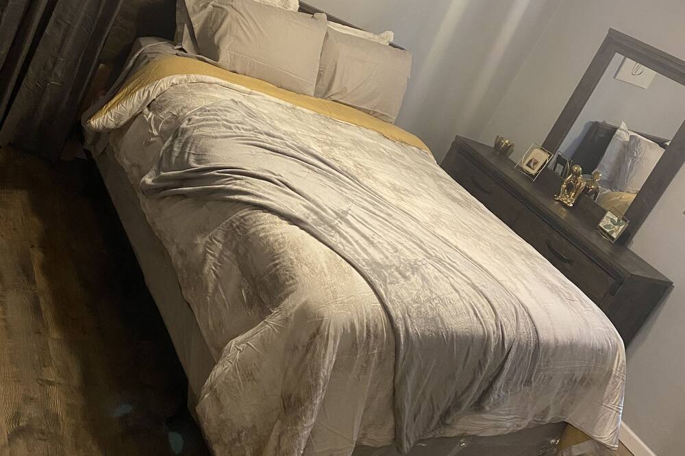 Photo of Bedroom in St. Louis