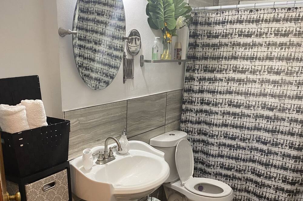 Photo of Bathroom in St. Louis