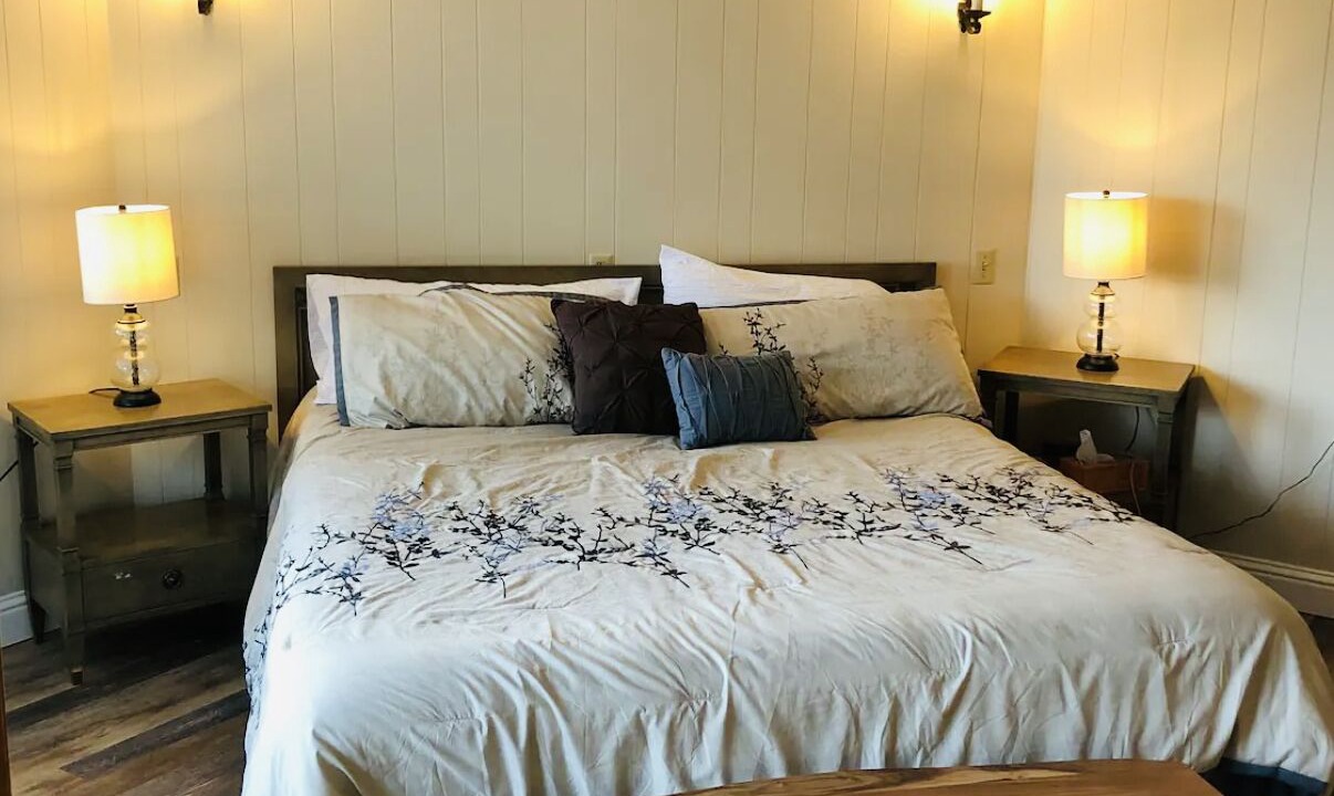 Photo of Others in Cold Springs