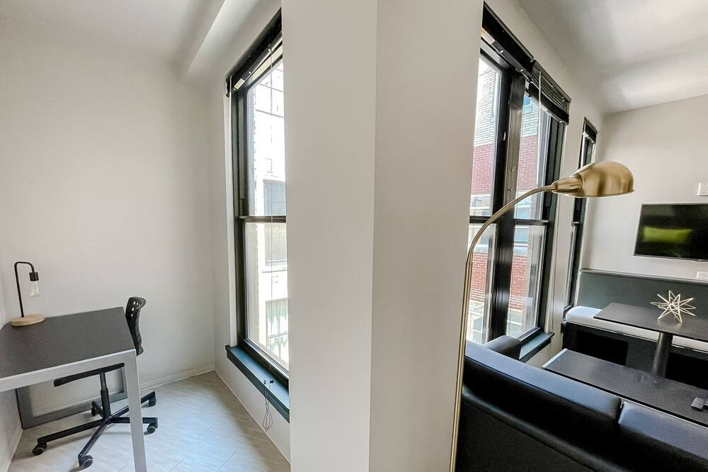Photo of Bedroom in Downtown Springfield