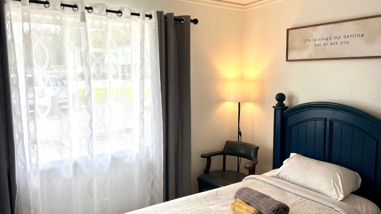 Photo of Bedroom in Frankford