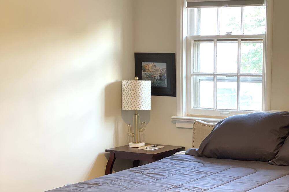 Photo of Bedroom in Burlington
