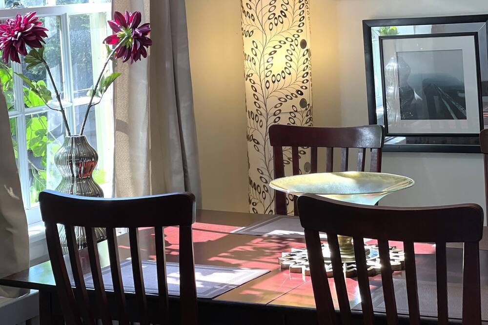 Photo of Bedroom in Burlington
