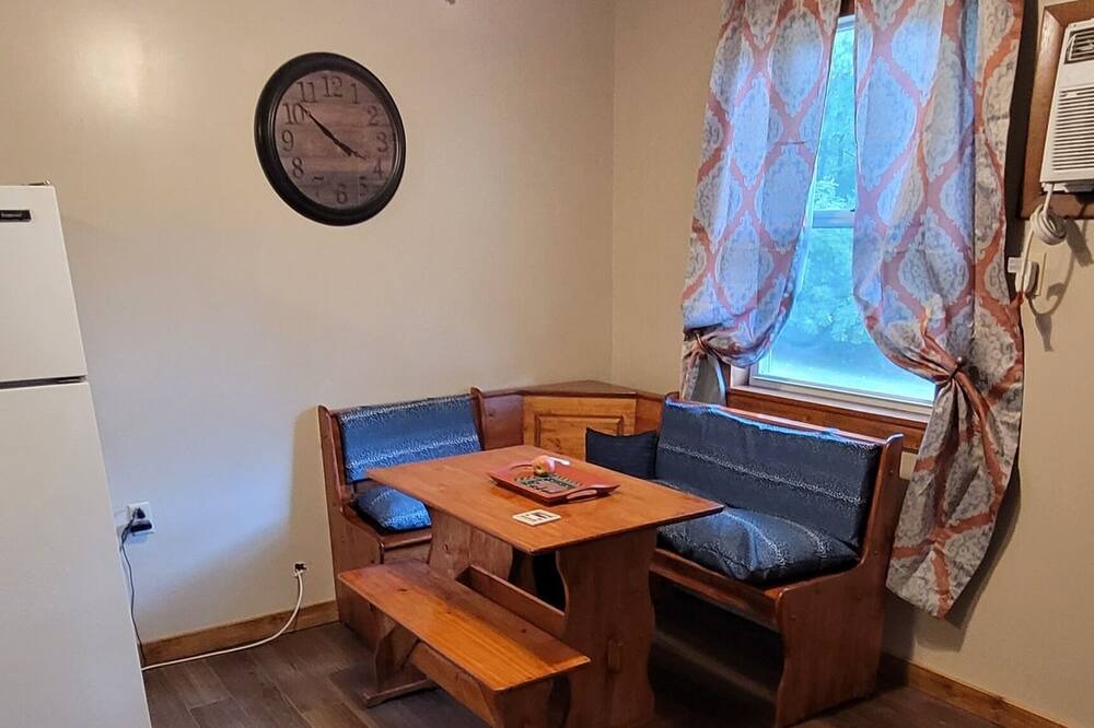 Photo of Livingroom in Eminence