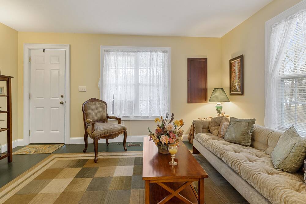 Photo of Bedroom in Parrott