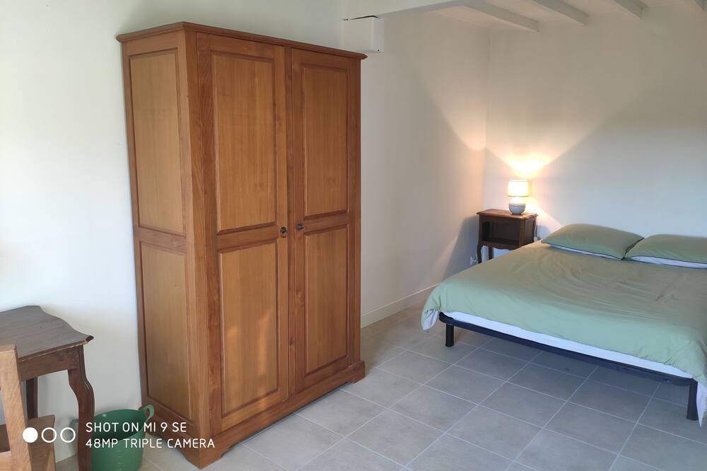 Photo of Bedroom in Nevoy