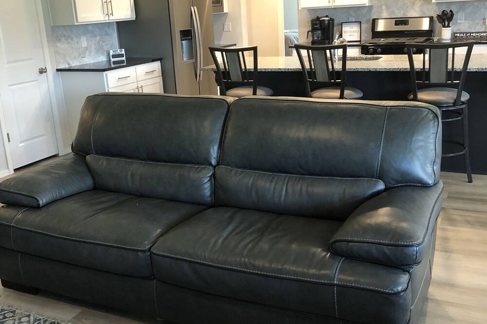 Photo of Livingroom in Bixby
