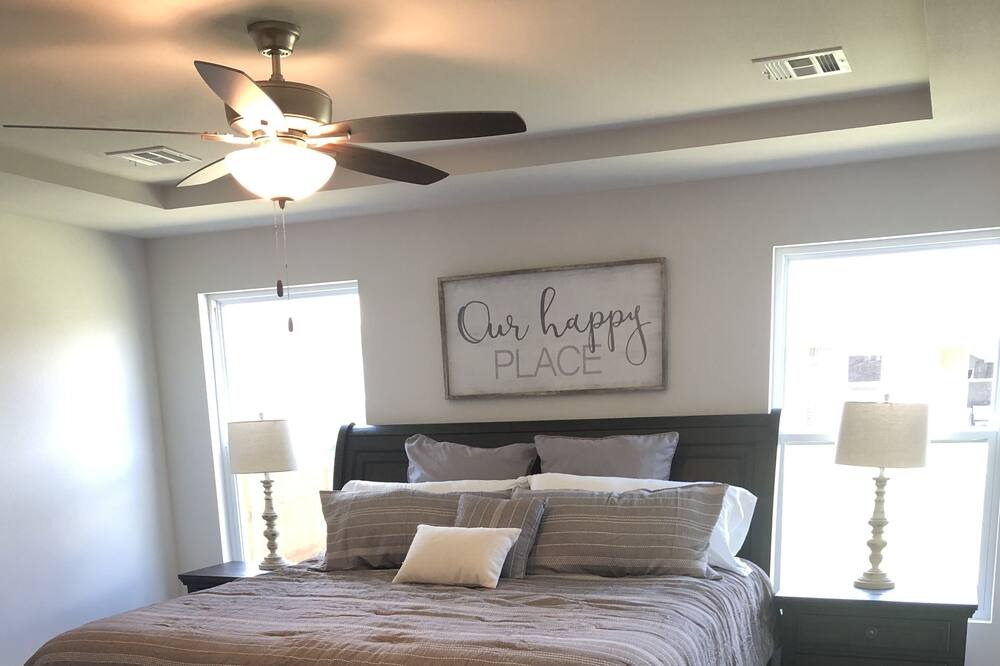 Photo of Bedroom in Bixby