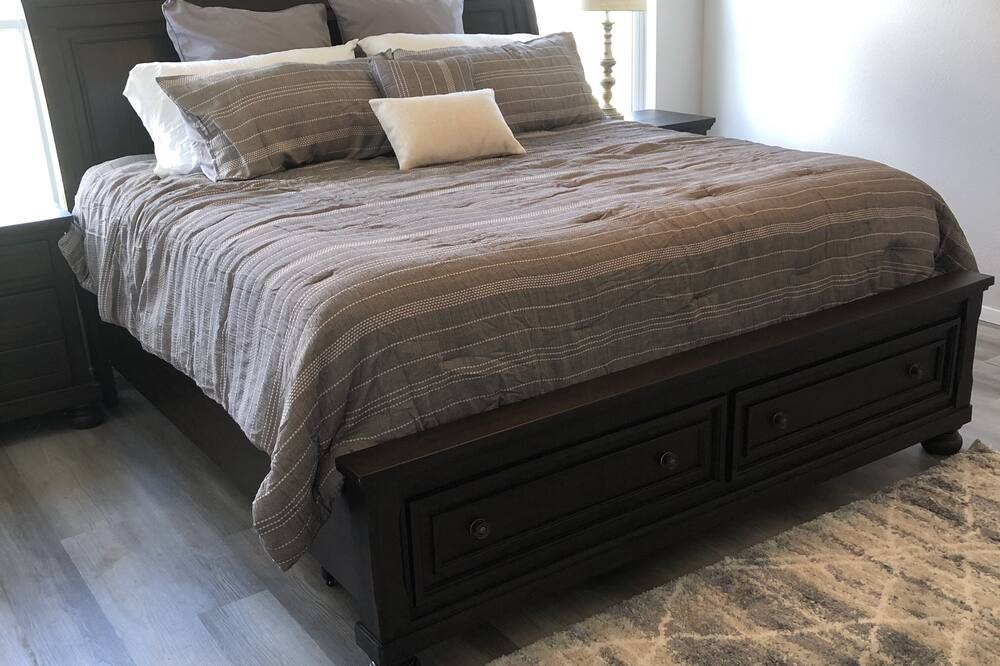 Photo of Bedroom in Bixby