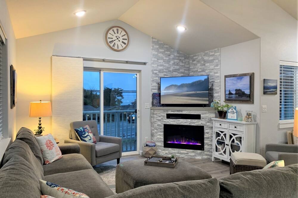 Photo of Livingroom in Brookings