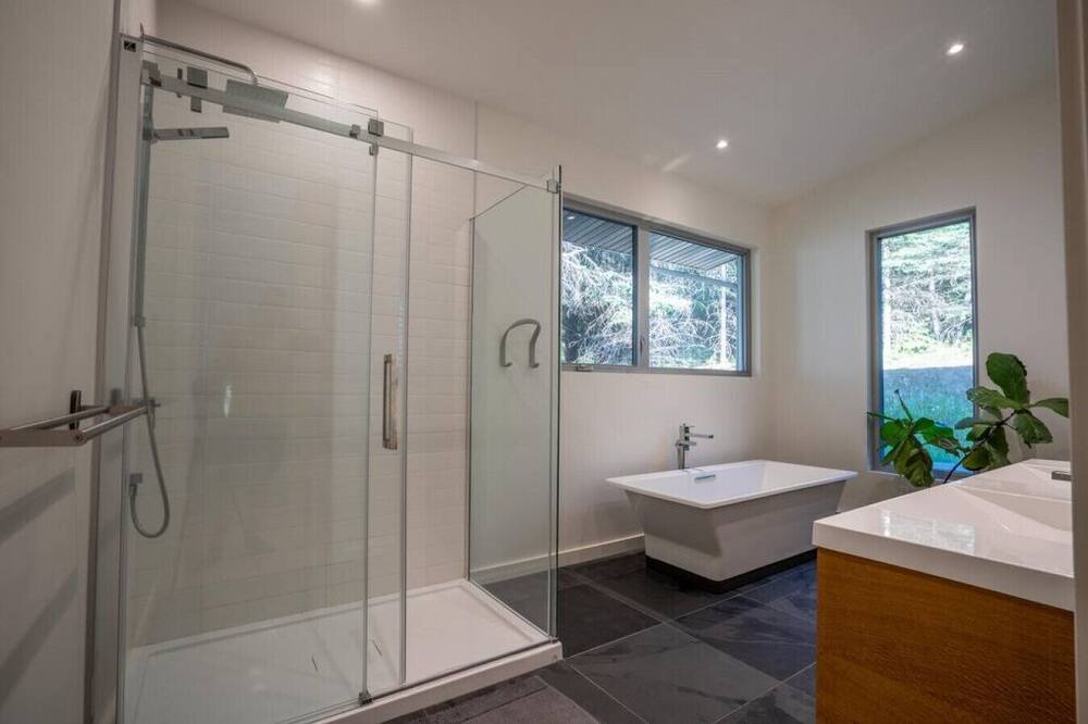 Photo of Bathroom in St-Adolphe-d'Howard