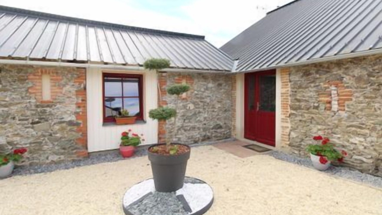 Photo of Bathroom in La Jumelliere