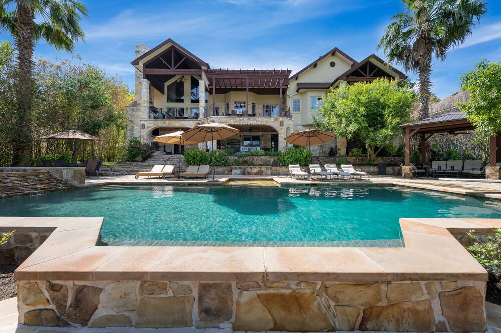 Photo of Outdoor in Horseshoe Bend Estates