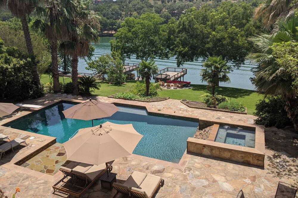 Photo of Outdoor in Horseshoe Bend Estates