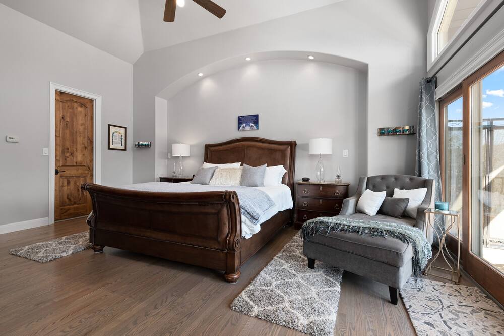 Photo of Bedroom in Horseshoe Bend Estates