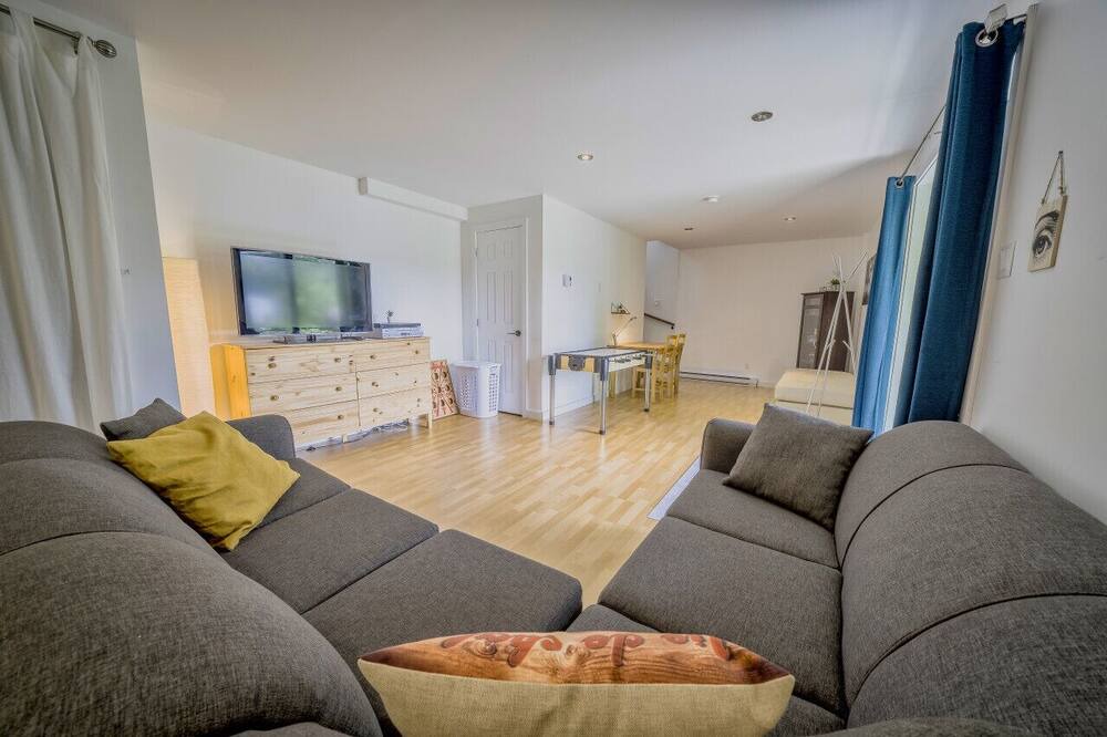 Photo of Livingroom in Sainte-Emelie-de-L'Energie