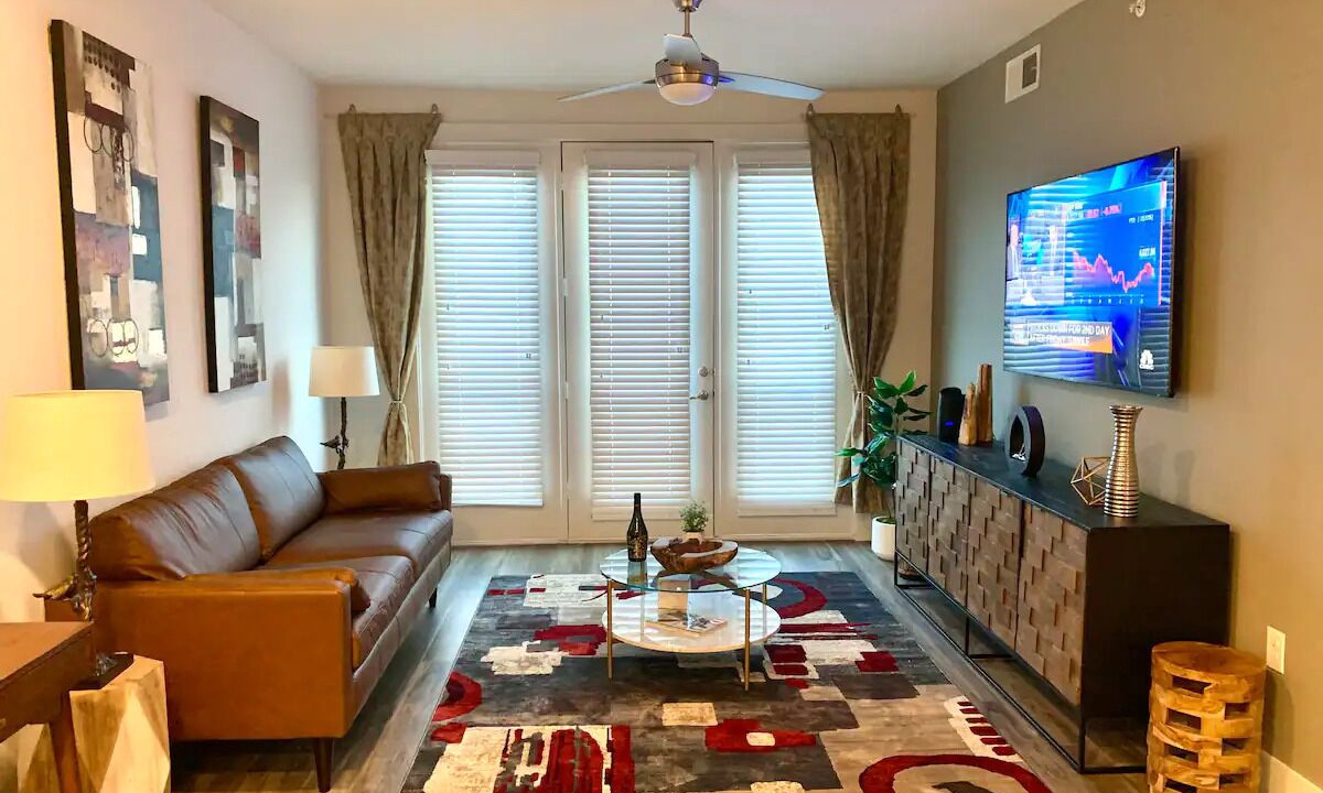 Photo of Livingroom in Legacy Park