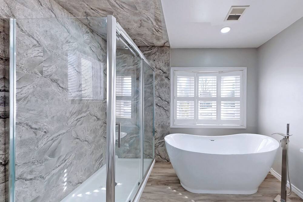 Photo of Bathroom in Barrie