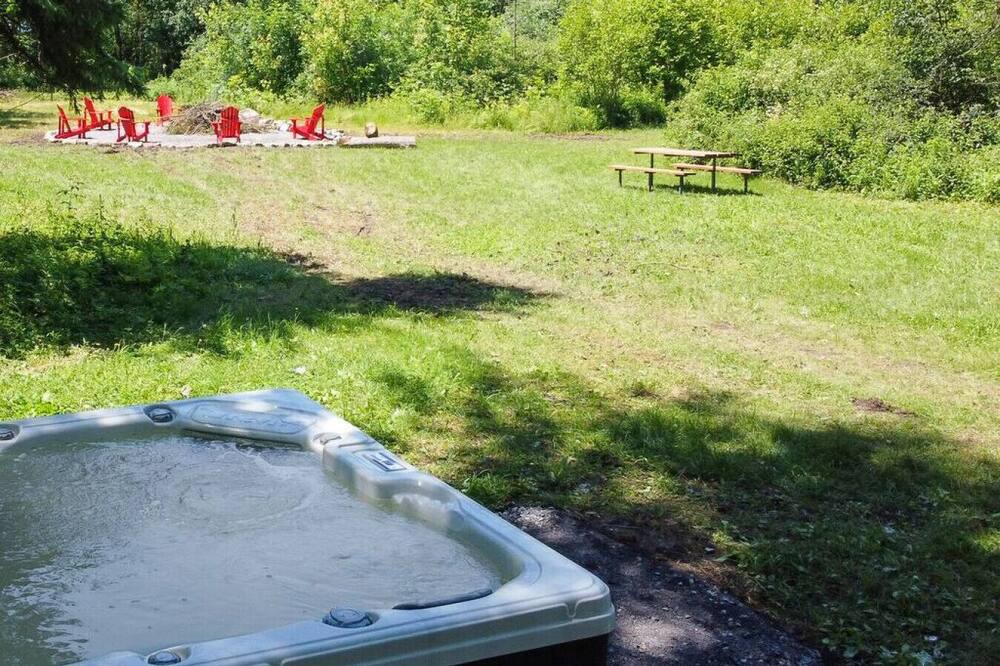 Photo of Outdoor in Saint-Georges-de-Clarenceville