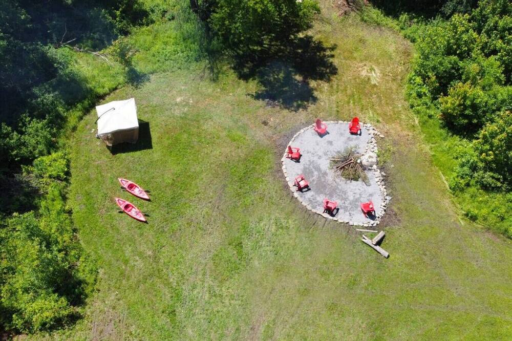 Photo of Outdoor in Saint-Georges-de-Clarenceville