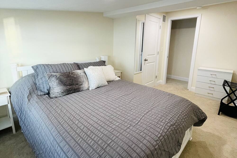 Photo of Bedroom in Kalamazoo