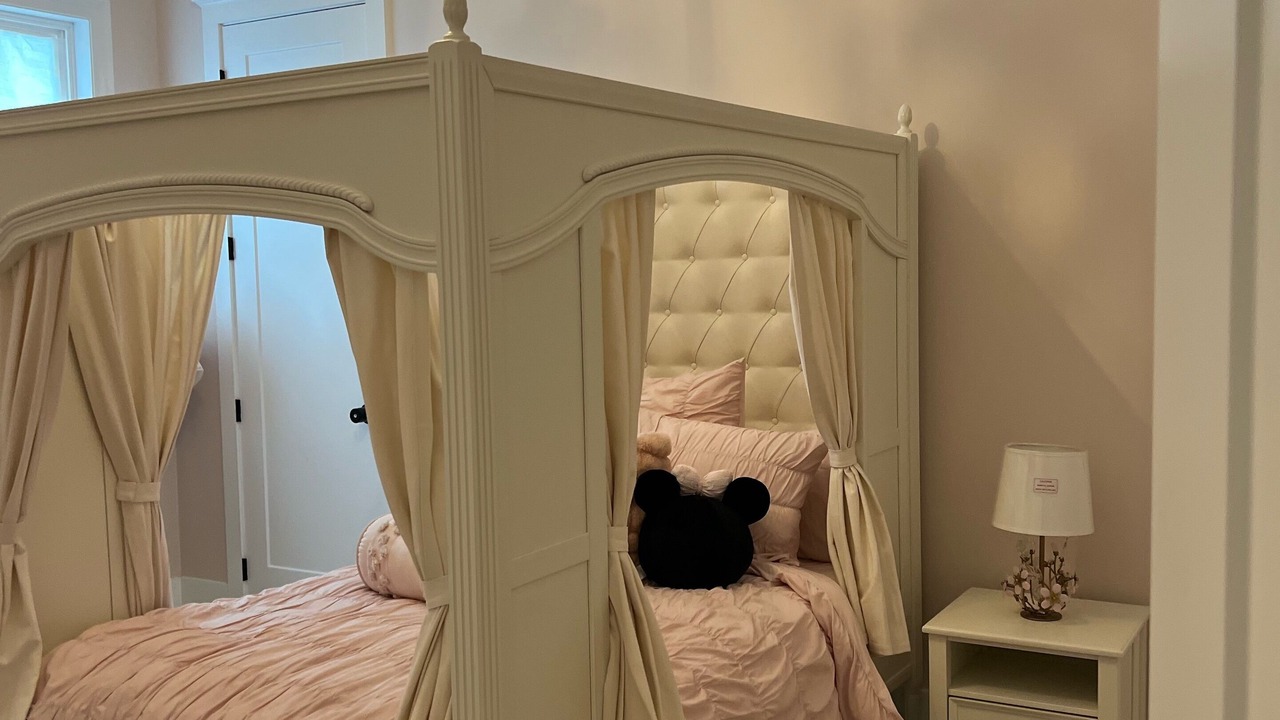 Photo of Bedroom in Saint Bernard