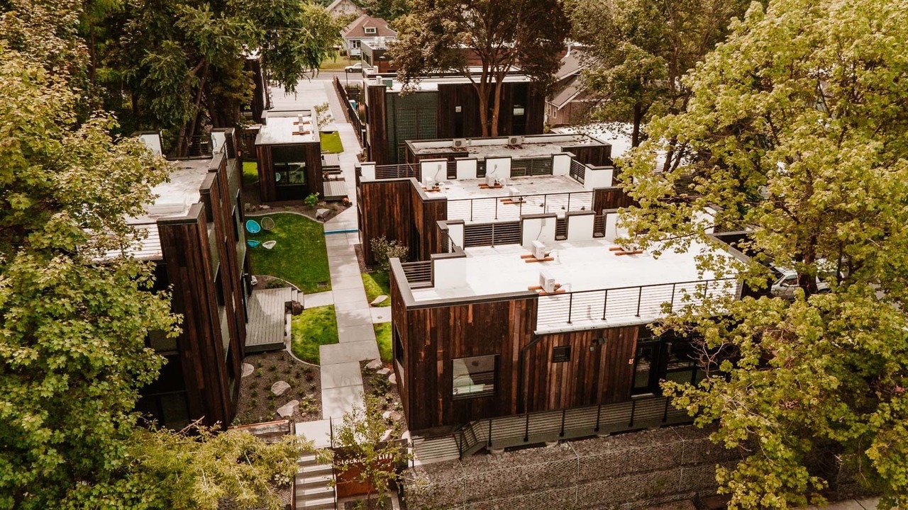 Photo of Outdoor in South Perry District