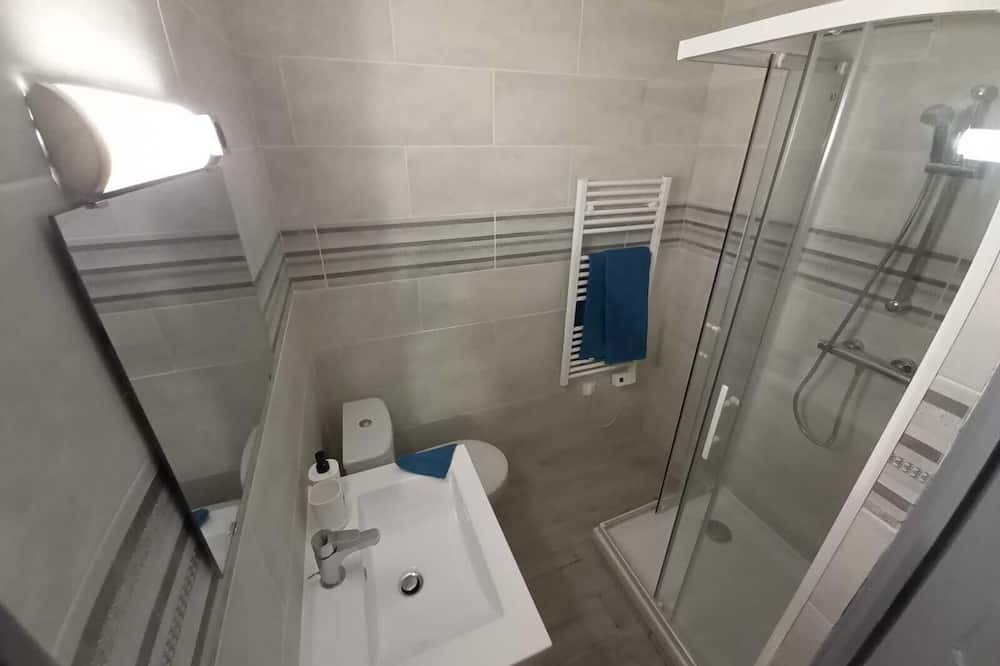 Photo of Bathroom in Oloron-Sainte-Marie