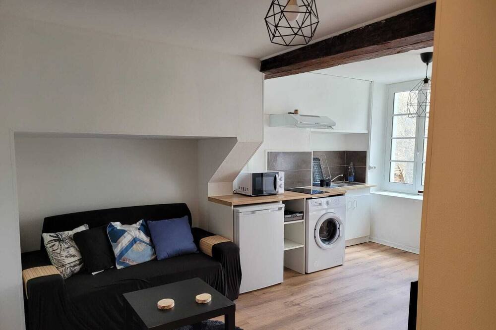 Photo of Bedroom in Oloron-Sainte-Marie