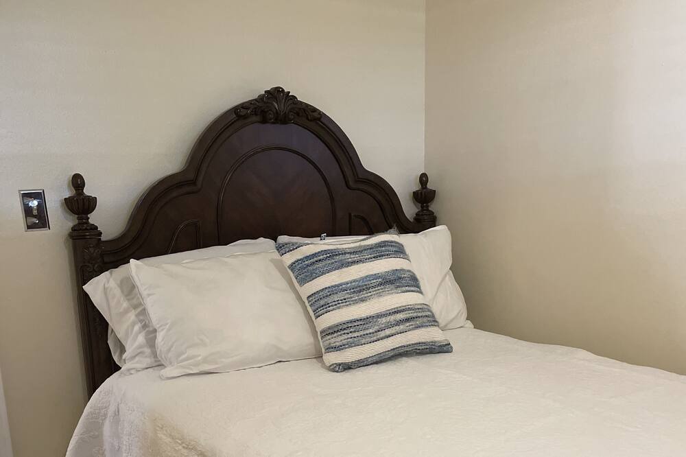 Photo of Bedroom in Odessa