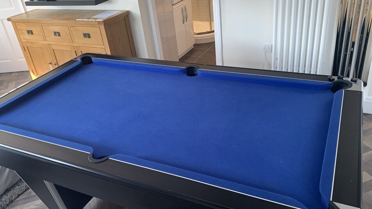 Photo of Bedroom in Thornton-le-Moors