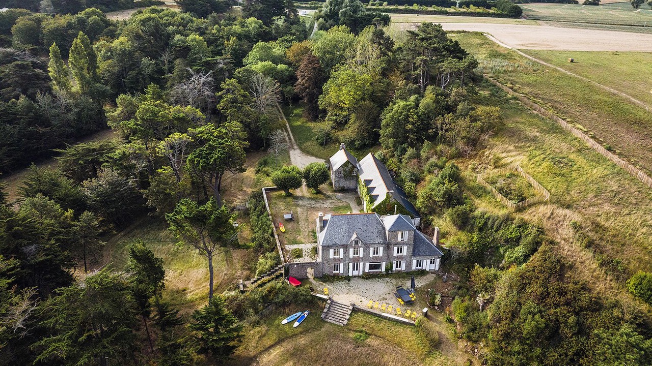 Photo of Outdoor in Saint-Coulomb