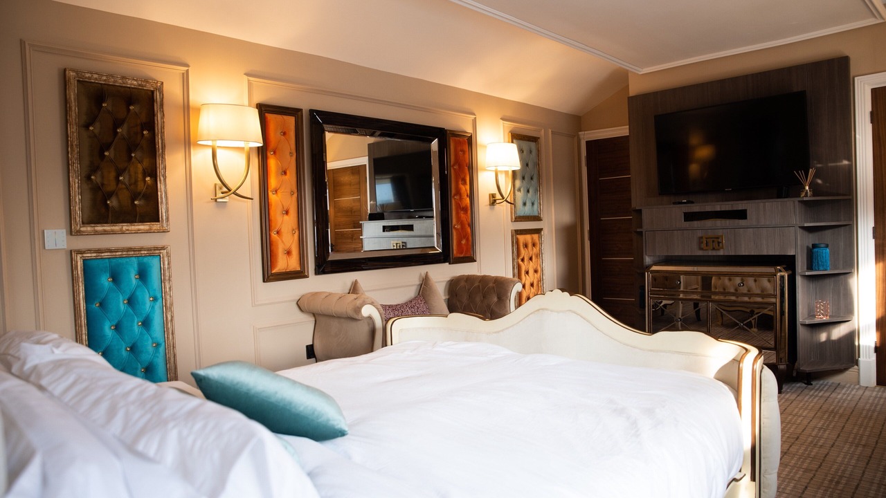 Photo of Others in Oldbury