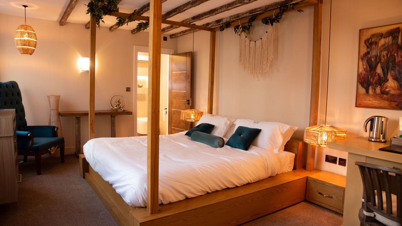 Photo of Others in Oldbury