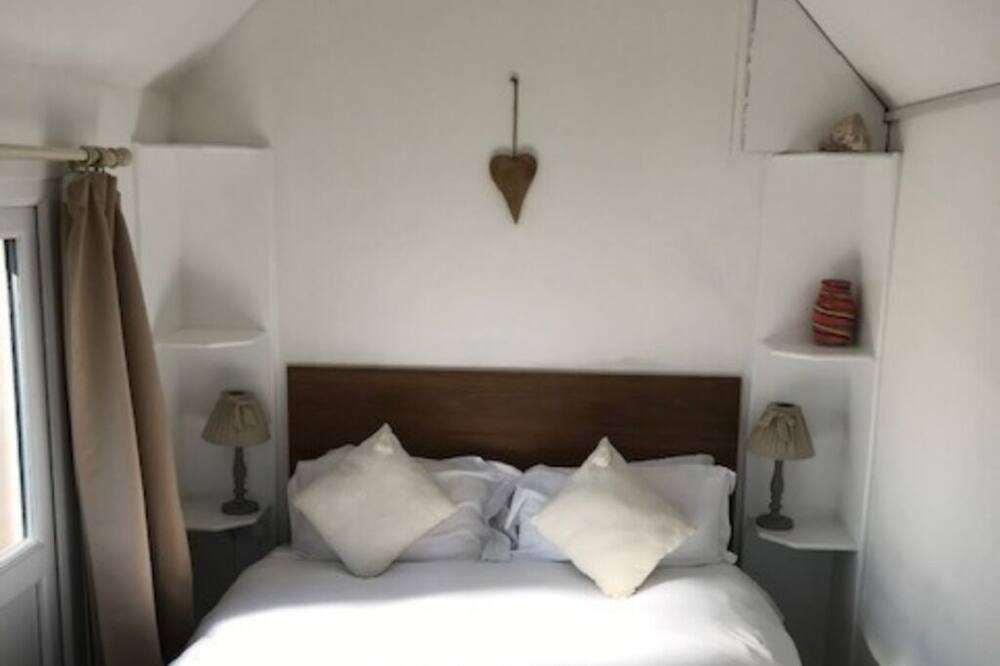 Photo of Bedroom in West Lulworth