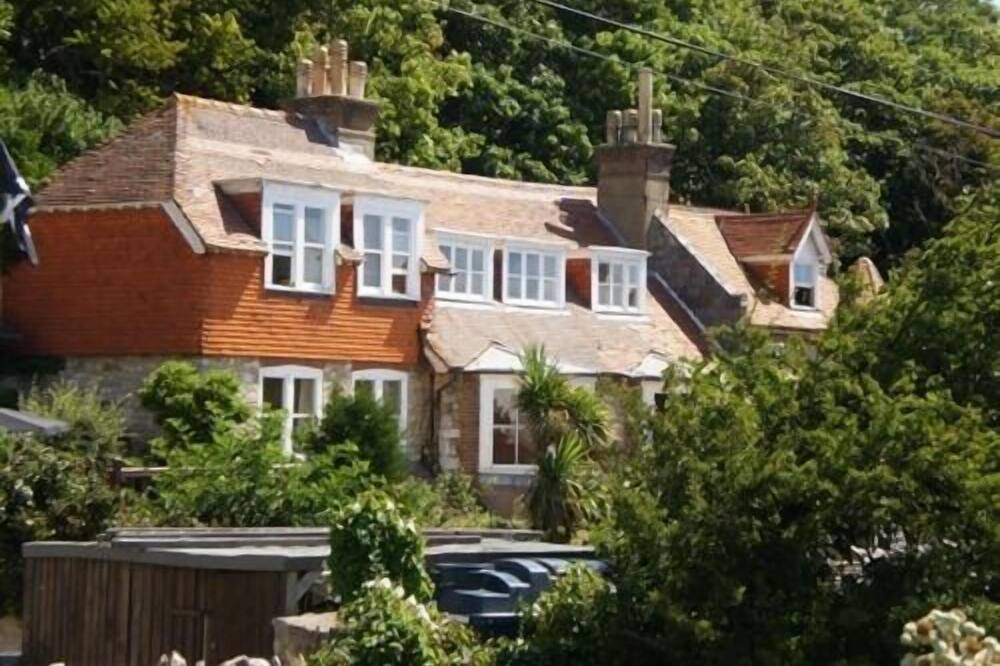 Photo of Outdoor in West Lulworth