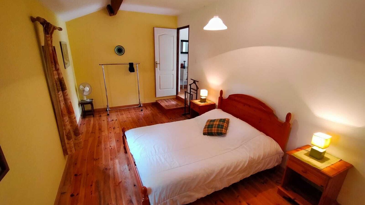 Photo of Others in Bellon