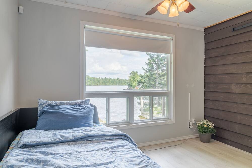Photo of Bedroom in Highlands East