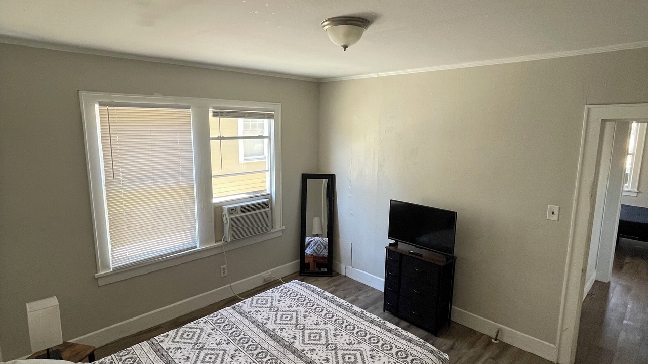 Photo of Bedroom in Highland Historic District